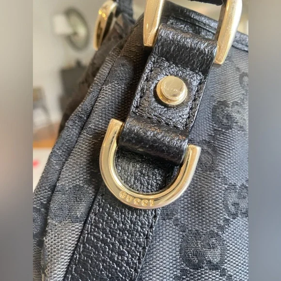 Gucci Black Designer Handbag - Picture 8 of 16